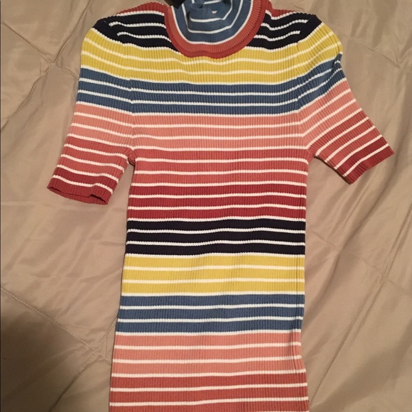 Forever 21 Contemporary Top NWT - Picture 4 of 4